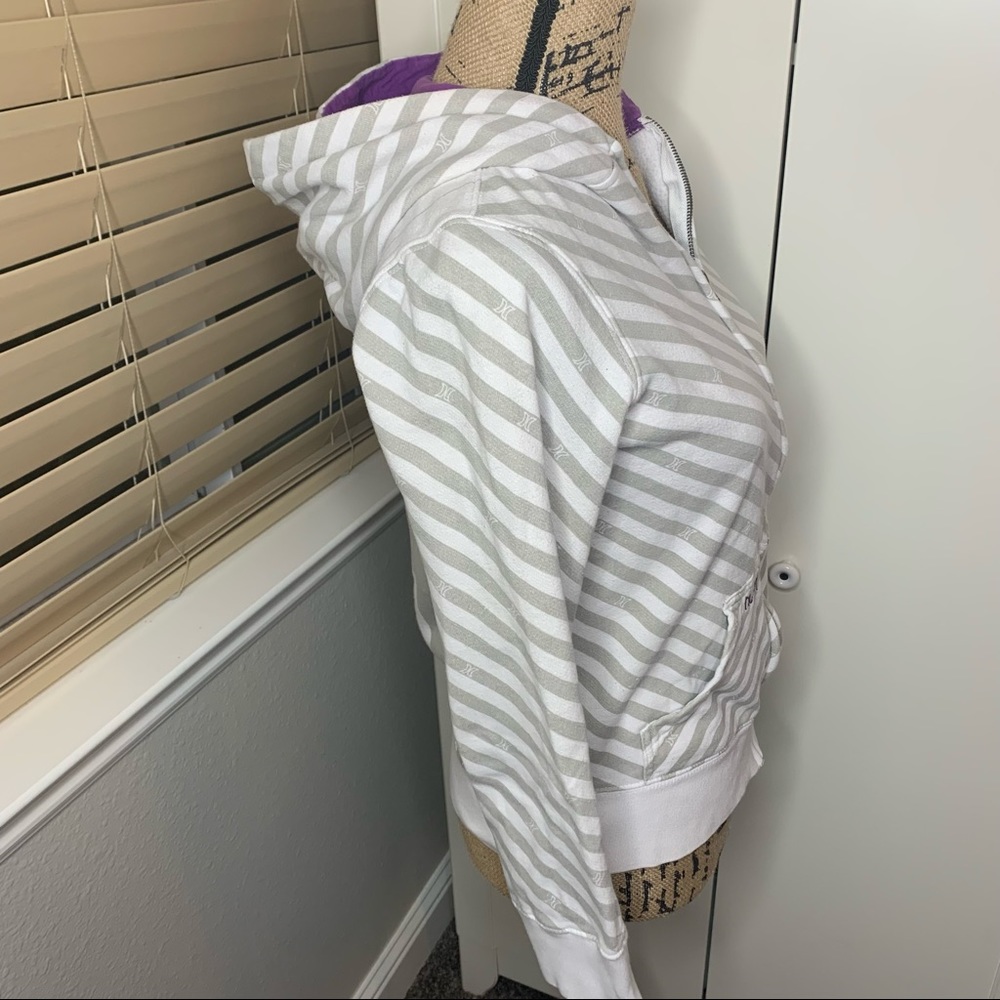 Hurley Junior’s City Graphics Hoodie Sweatshirt - Picture 11 of 14